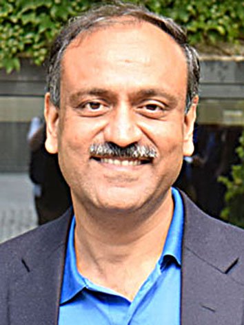 Rajeshwar Tewari, Grand Life Master